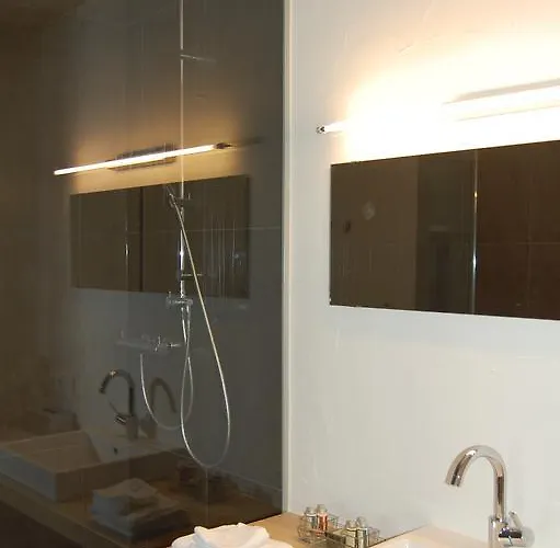 فندق Fruehstueckshotel Im Goldschmiedehaus