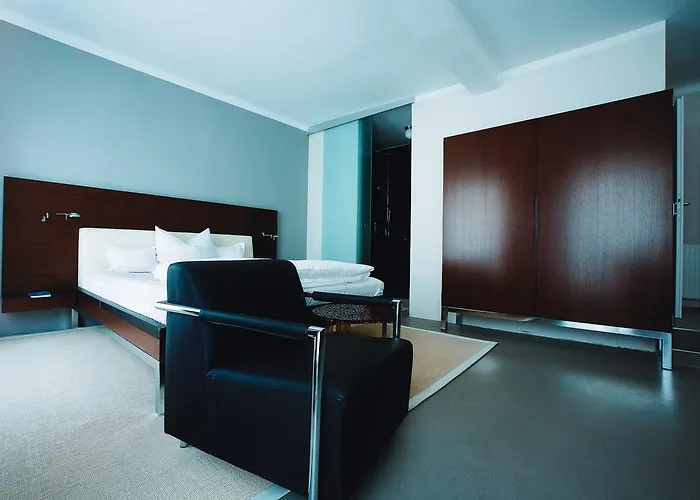 فندق Fruehstueckshotel Im Goldschmiedehaus غريسكيرخين