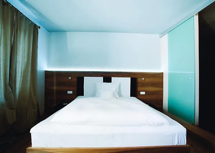 Fruehstueckshotel Im Goldschmiedehaus غريسكيرخين